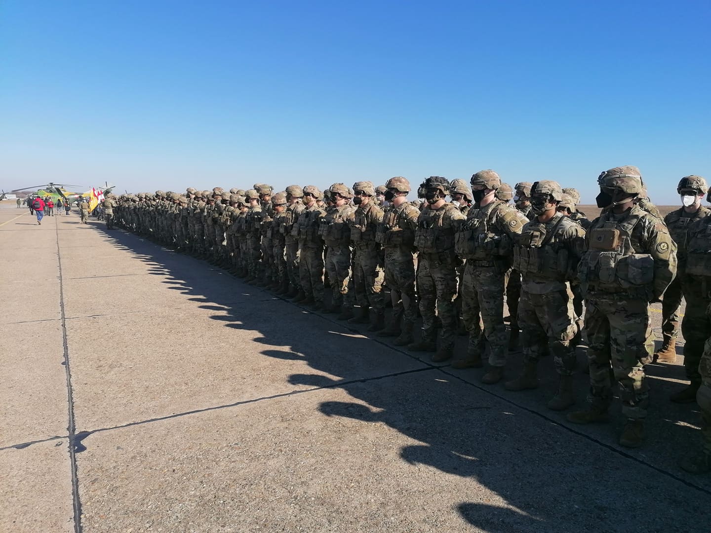 Jens Stoltenberg, la baza militară Mihail Kogălniceanu: „Suntem umăr la umăr, gata să apărăm România și toți aliații”