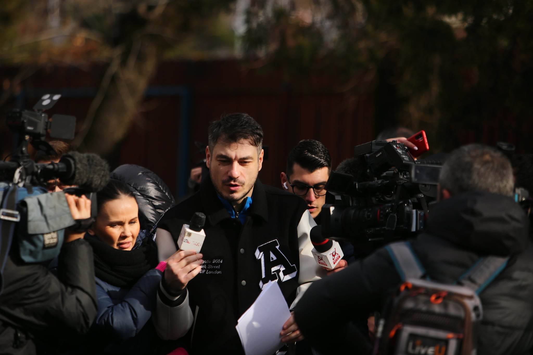 Alexandru Pițurcă și Gabriel Țuțu, șeful ROMARM, cercetați sub control judiciar, în dosarul măștilor neconforme