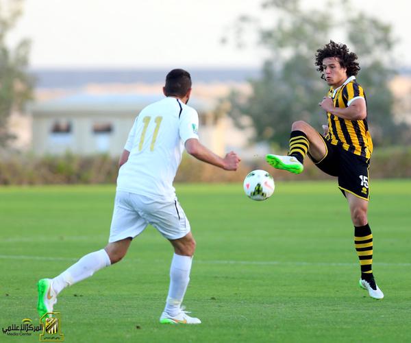 Sânmărtean şi Szukala au ajuns cu noroc! Al Ittihad a câştigat primul meci din 2015 / FOTO&VIDEO