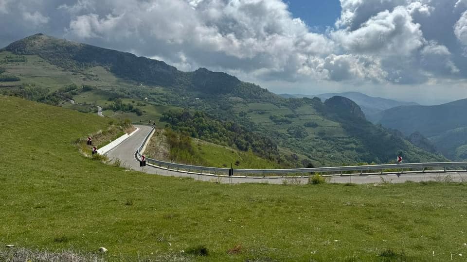 Transapuseana, drumul care scoate din izolare una dintre cele mai frumoase zone ale României. „În 30 de minute ești în mijlocul unui peisaj sălbatic”