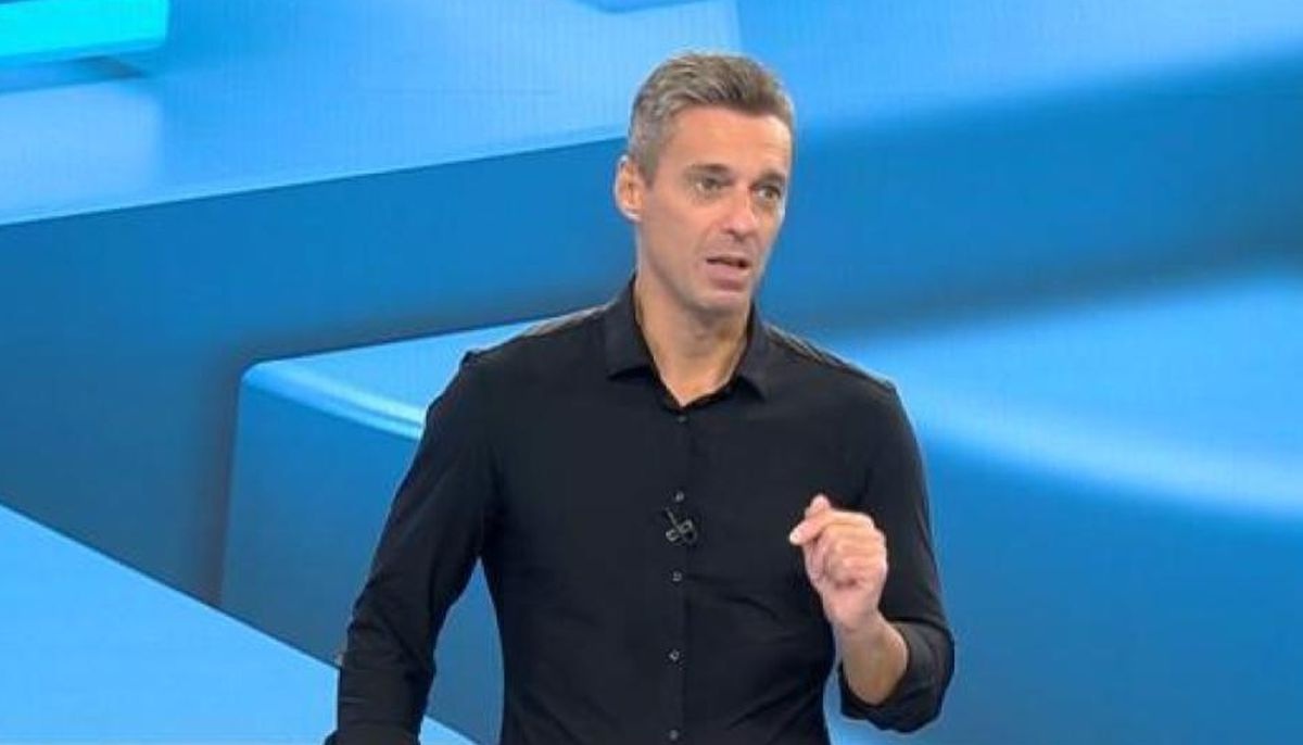 Ce a făcut mama lui Florin Ristei după ce artistul a fost atacat de Mircea Badea: „Am voie?”