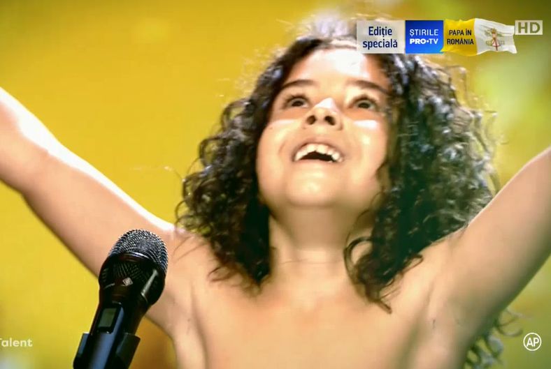 Aris Negoiță, care a primit Golden Buzz de la Pavel Bartoș și Smiley la Românii au talent, i-a fermecat pe toți în finală | FOTO & VIDEO
