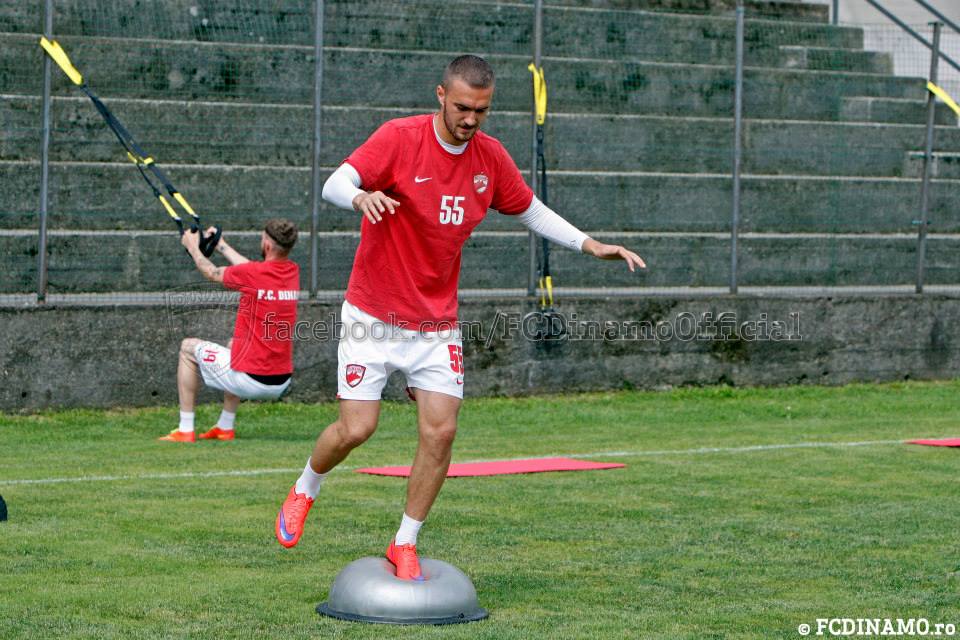 Mușchi de ”câine neîmblânzit”. Feussi dă tonul antrenamentelor lui Dinamo