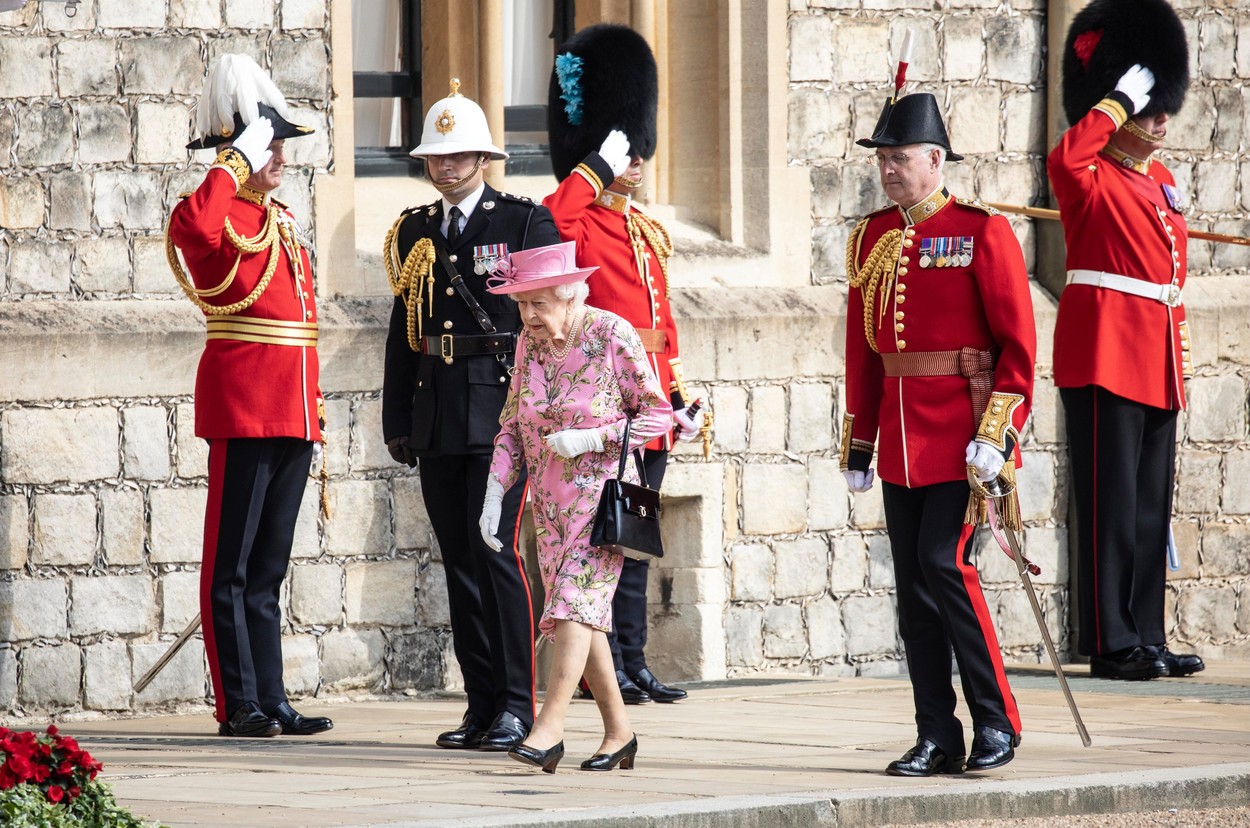 Joe Biden, după ce a fost primit de regina Elisabeta a II-a la castelul Windsor. „Mi-a adus aminte de mama”