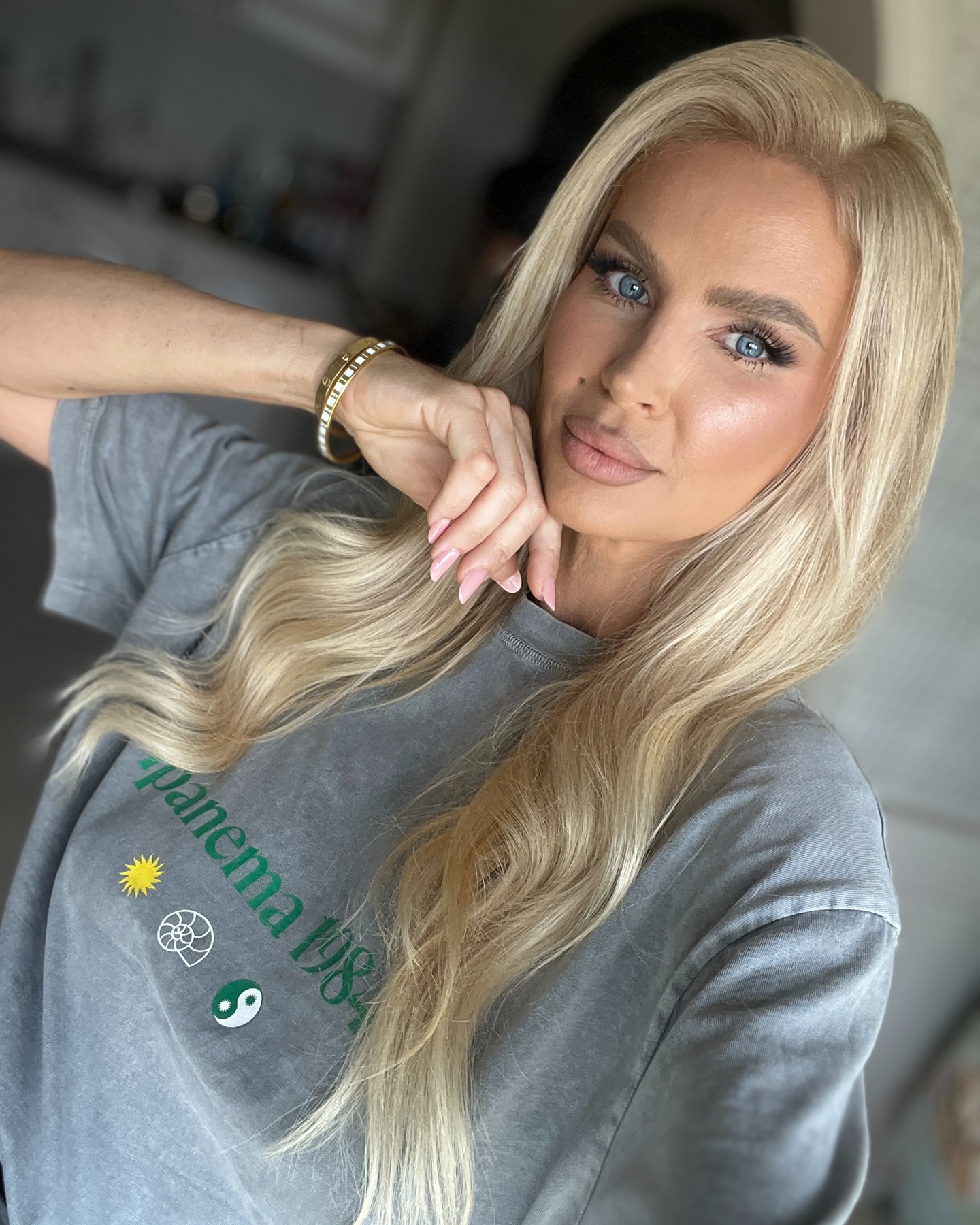 Andreea Bănică, mesaj pentru fanii care îi critică ținutele, după ce a lansat o nouă melodie: „Nu voi lăsa pe nimeni să…” | EXCLUSIV