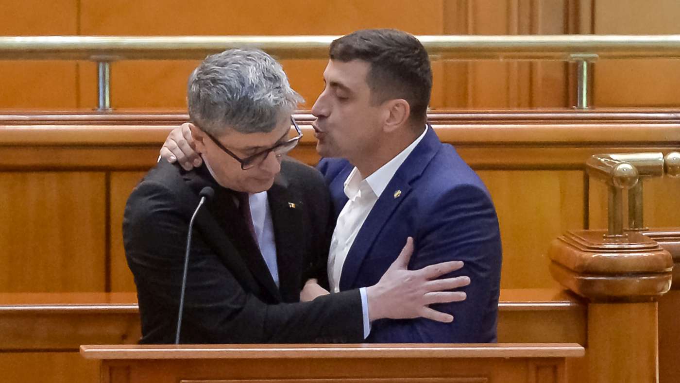 Bancul despre Radio Erevan pe care George Simion l-a spus în plină campanie electorală: „Om rău. Om agresiv”