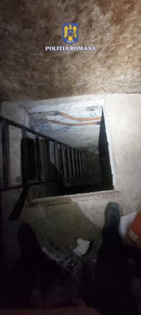 Fetiță de 4 ani salvată de mascați din beciul în care o sechestrase tatăl ei, la Săvinești. Bărbatul i-a așteptat pe polițiști cu toporul în mână