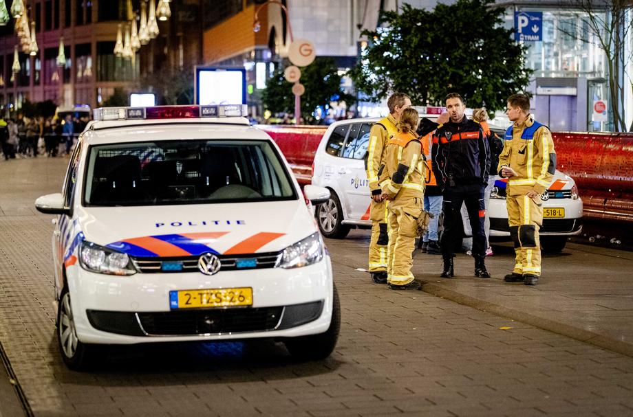 Mai multe persoane au fost înjunghiate la Haga, la câteva ore după un atac similar în Londra
