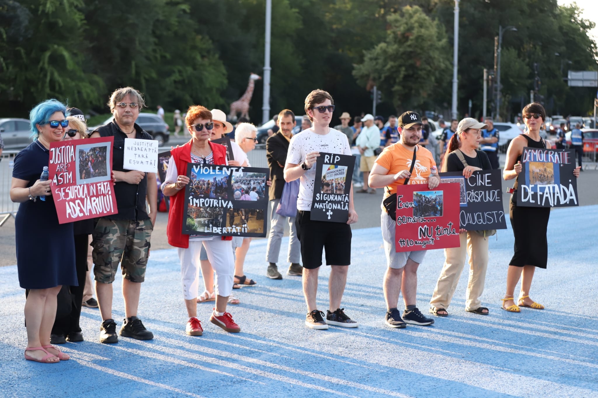 Protest în Piața Victoriei, la 8 ani de la violențele din 10 august 2018: „Ne-au gazat, i-ați achitat!”