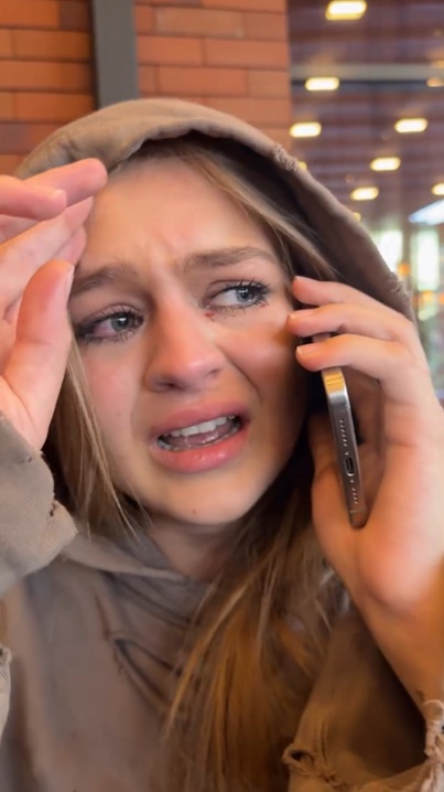 Cum arată Ana Beregoi după scandalul din restaurant cu Andreea Bostănică. Noi imagini: „Cine a sărit la bătaie”