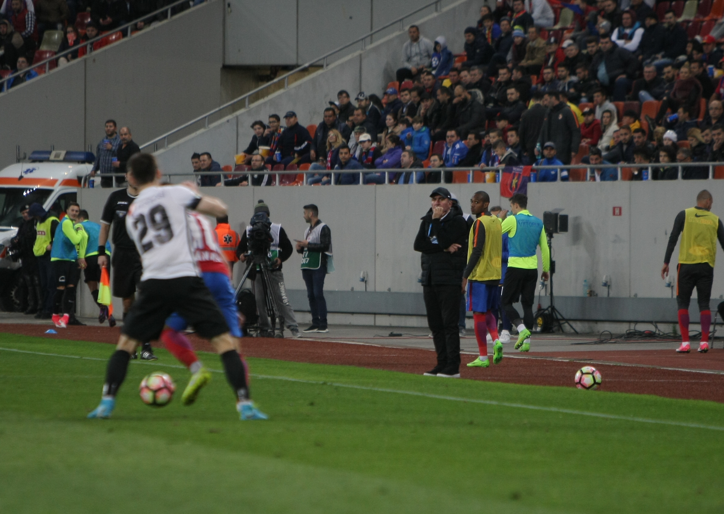 Liga 1, play-off, etapa a 7-a: FCSB - Viitorul 1-1. FCSBal de ratări! Gazdele, două penalty-uri neacordate și două bare! / FOTO&VIDEO