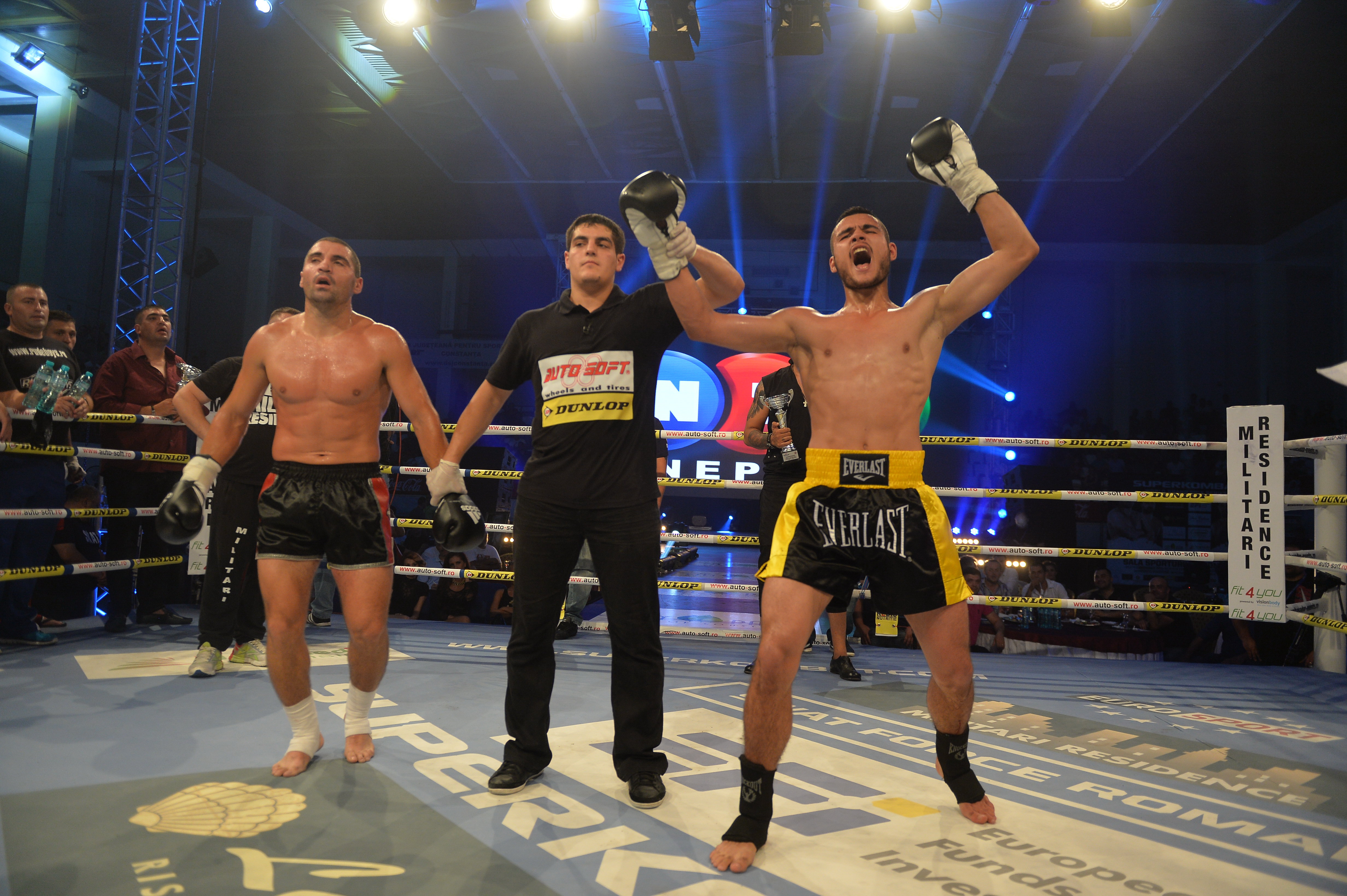 SUPERKOMBAT CONSTANȚA: Cătălin Moroșanu l-a distrus pe gigantul de 2,07 metri / REZULTATE & GALERIE FOTO & VIDEO