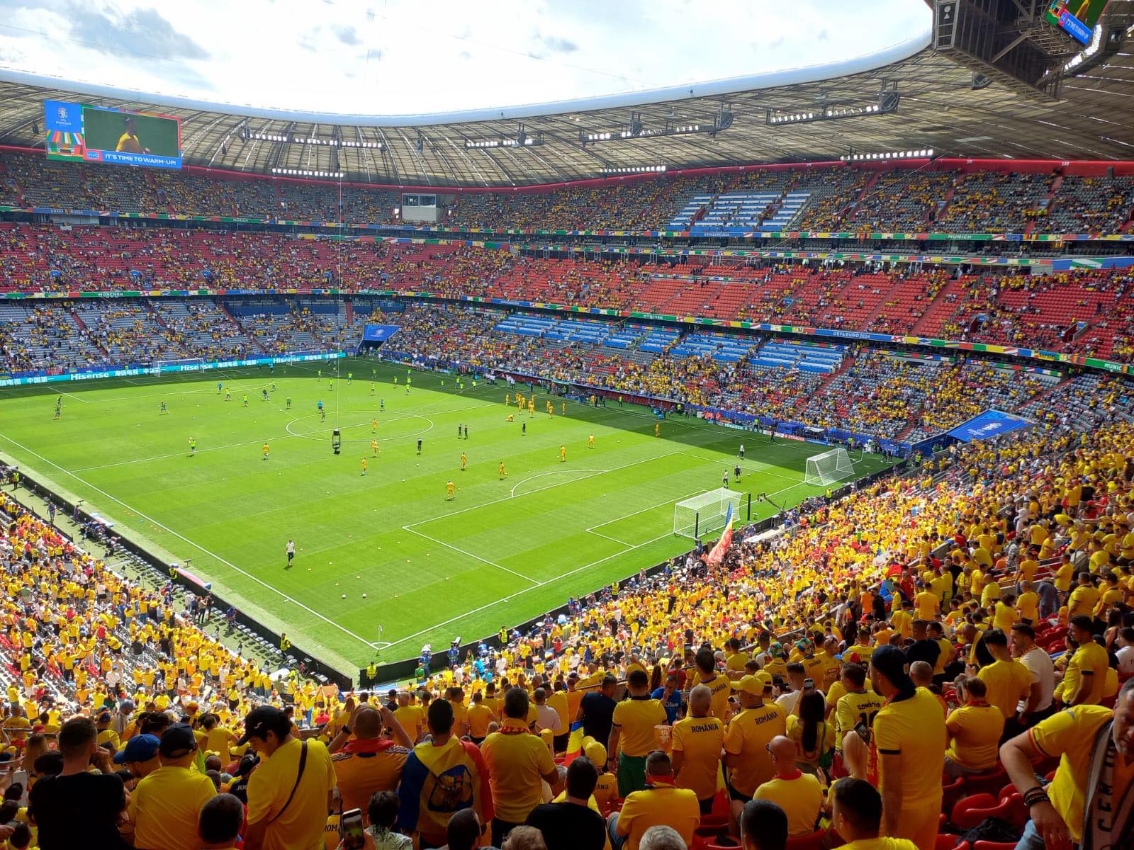România – Ucraina 3-0. Prima victorie după 24 de ani la un turneu final de Campionat European. Stanciu, R. Marin și Drăguș, goluri de generic