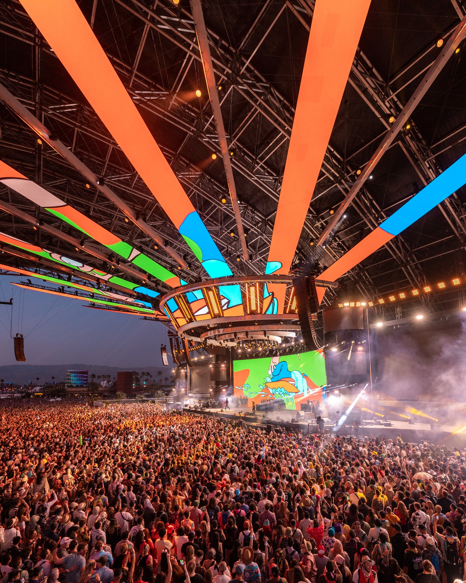 Coachella 2023. Post Malone a avut probleme pe scena festivalului, însă Bad Bunny a remediat rapid situația