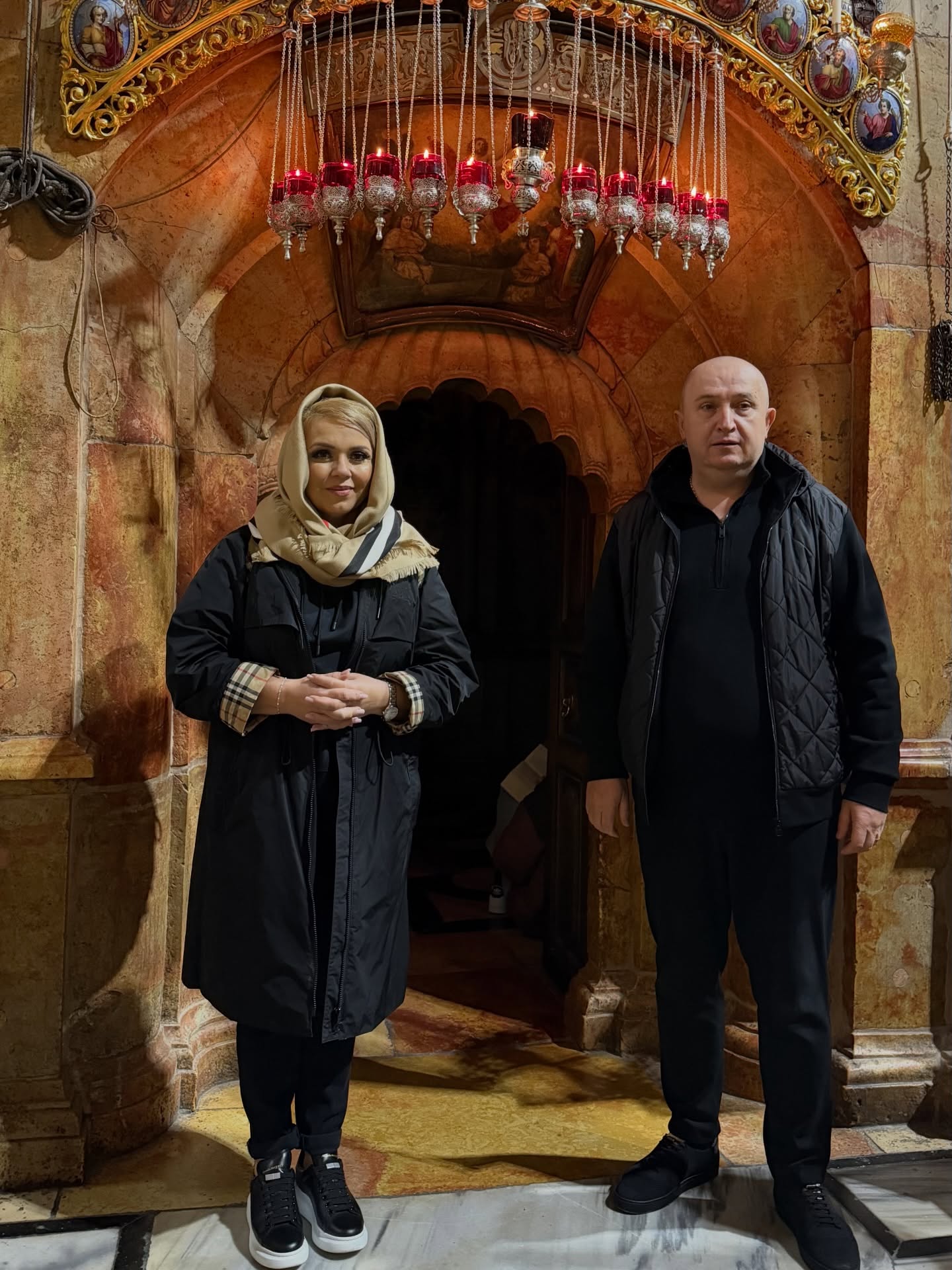 Cornelia și Lupu Rednic au plecat din România la începutul anului. Unde au ajuns: „Avem inimile pline de recunoștință și bucurie”