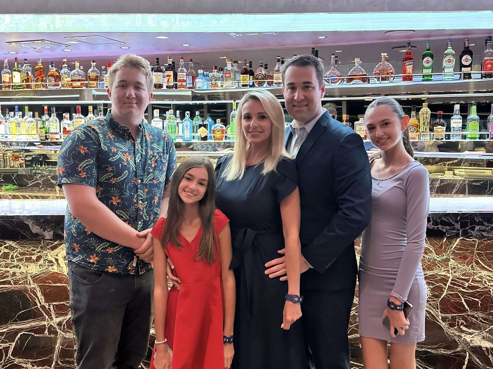 Anunțul făcut de Catrinel Sandu după 4 ani de căsnicie cu Steve, soțul american. „Planurile noastre s-au schimbat un pic”