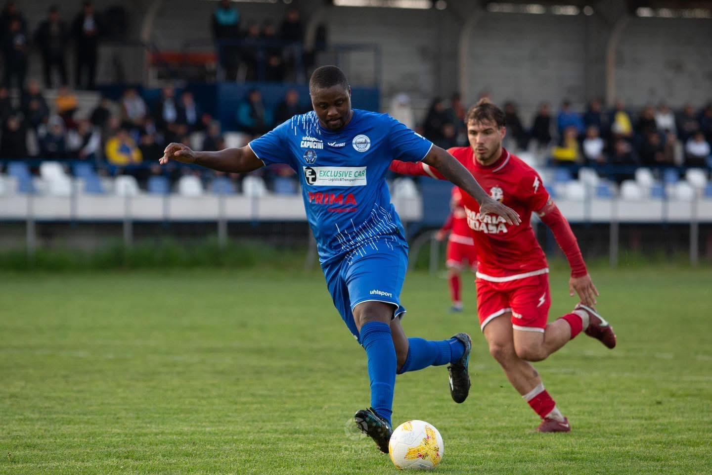 Drumul ex-dinamovistului Magaye Gueye, despre care Wikipedia scrie că e „fost fotbalist”, de la 1,1 milioane de euro pe an la Everton la CSO Băicoi: „Nu mi-a plăcut munca!”  