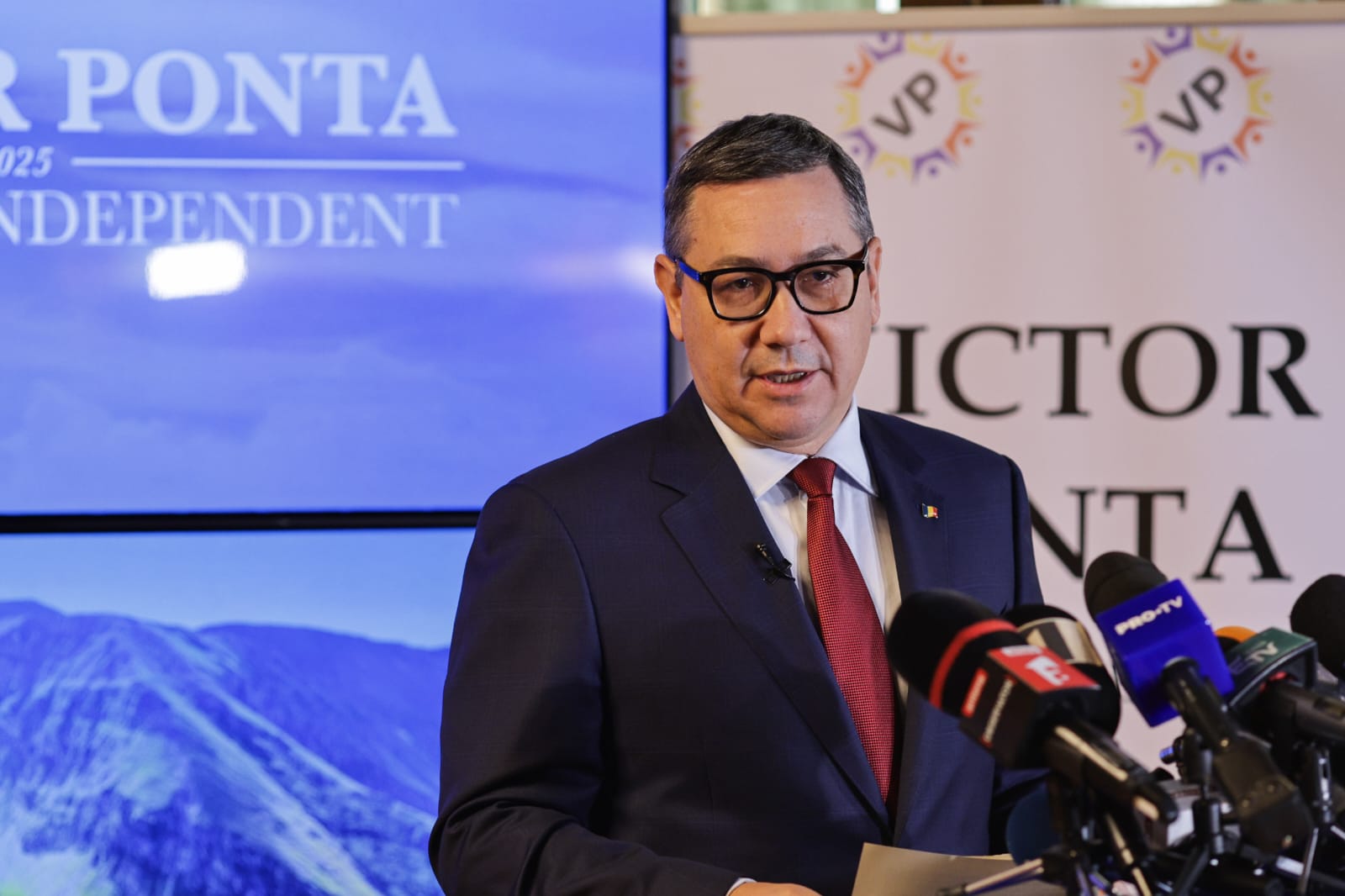 Victor Ponta și-a anunțat oficial candidatura la alegerile prezidențiale