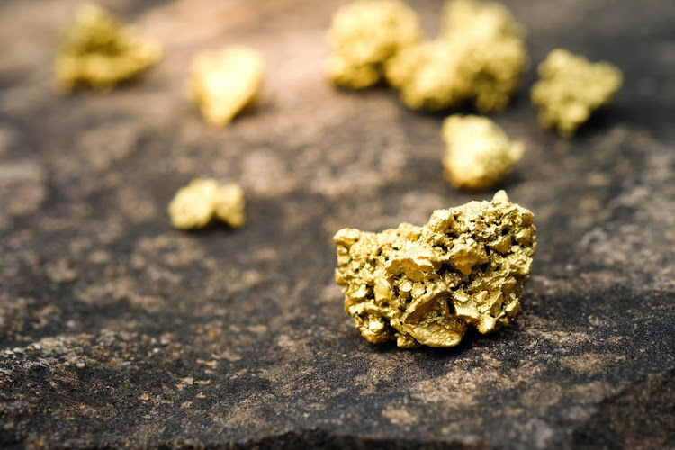 Three major gold producers sign Mali’s new mining code