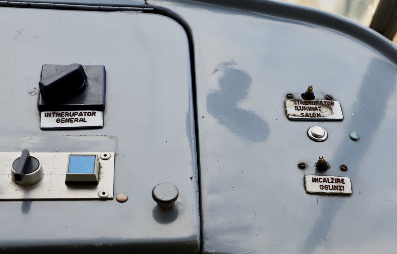 Am mers cu tramvaiul Tatra în drumul spre depou. După 53 de ani, garniturile își iau rămas-bun de la București