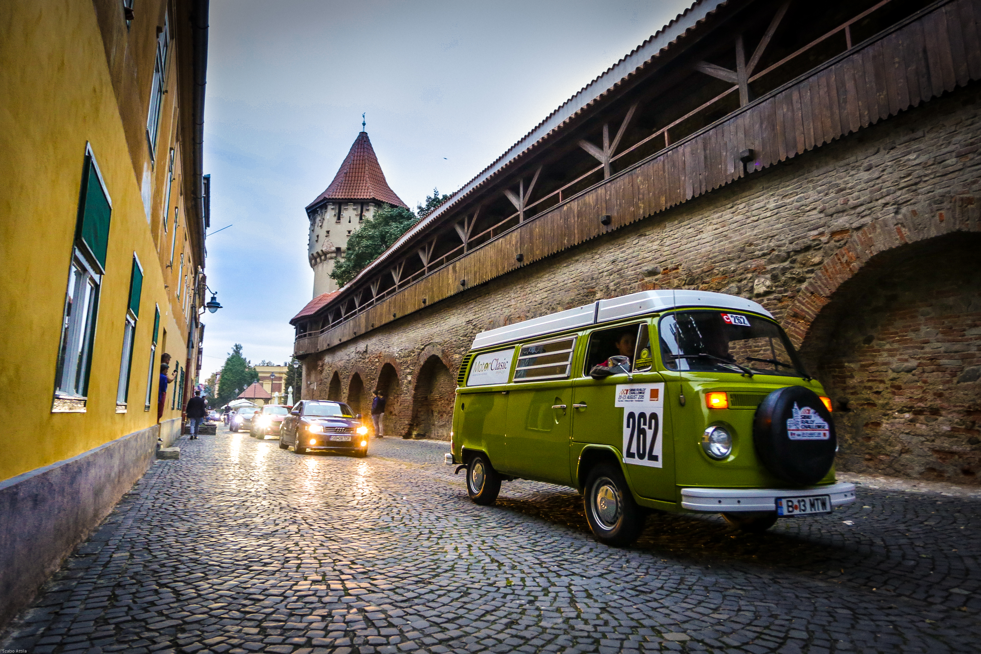 În 2016, Sibiul e capitala mașinilor legendare. Sibiu Rally Challenge, în calendarul Federației Internaționale de Vehicule Istorice