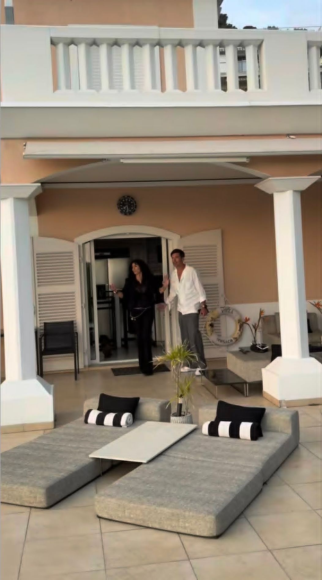Cum au apărut Radu Vâlcan și Adela Popescu în casa de la Monaco a Mihaelei Rădulescu. Imagini rare cu cei trei. „O întâmplare minunată”