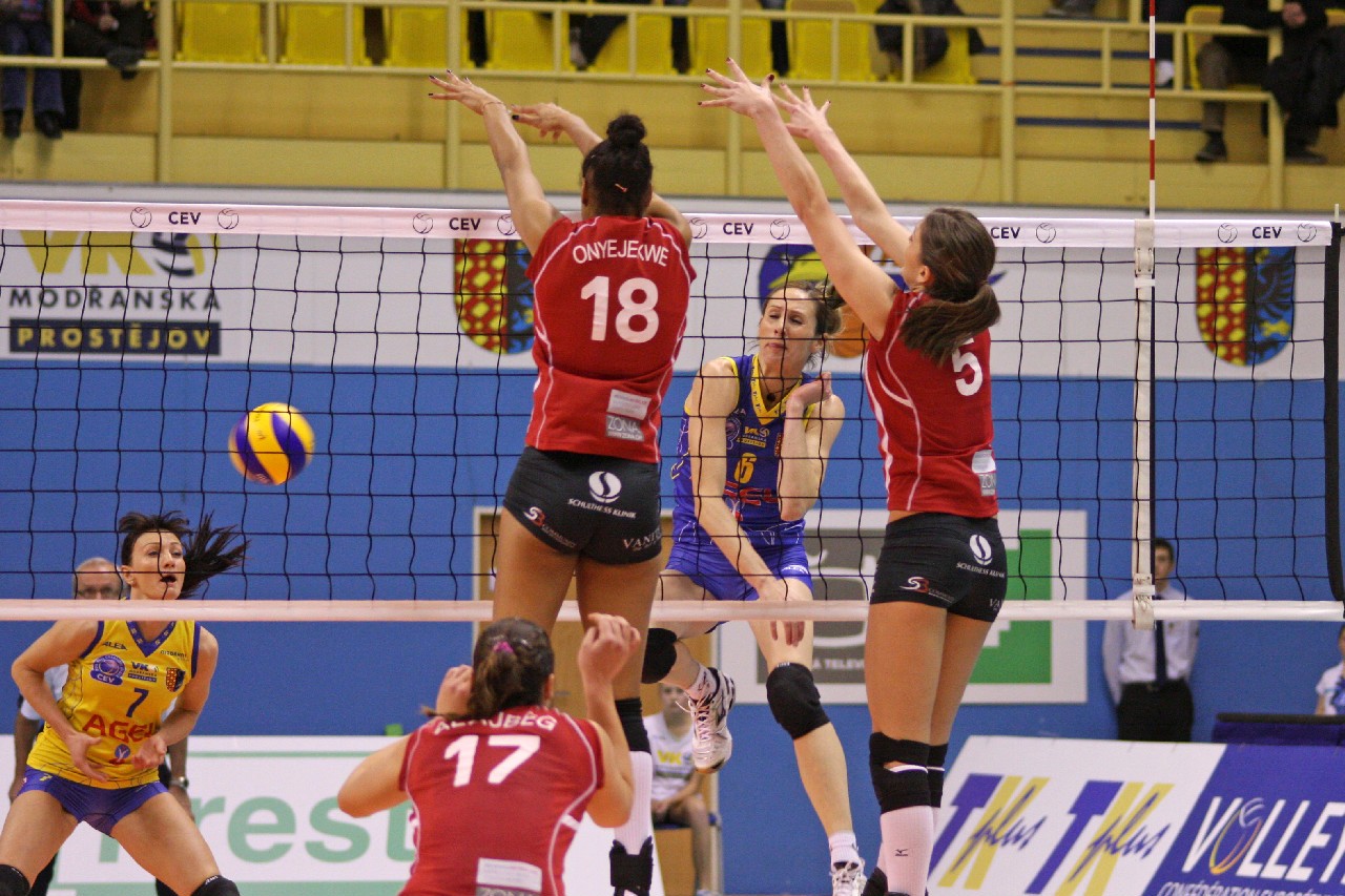 Recordul Stelei, în pericol: o echipă de volei feminin - 100 de victorii la rând!