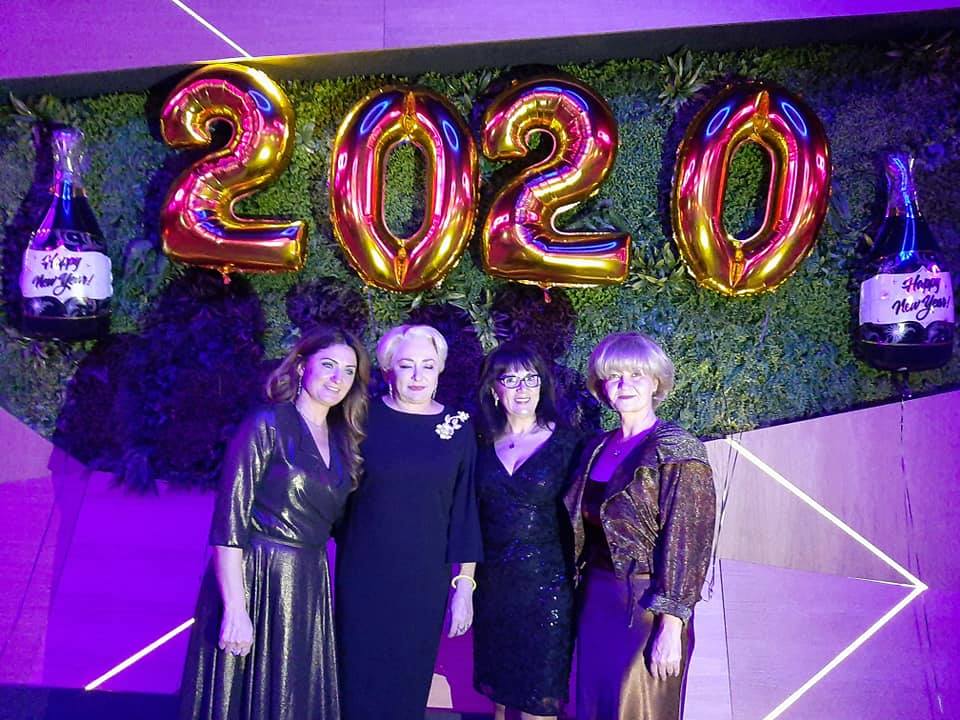 Unde a petrecut de Revelion Viorica Dăncilă și cine i-a cântat fostului premier
