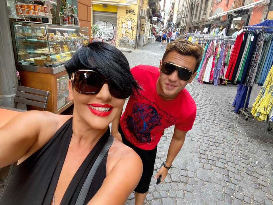 Patrizia Paglieri vrea să vândă locuința în care stă cu fiul ei, după ce acesta a decis să se mute singur. Fosta jurată de la MasterChef va locui în Domnești