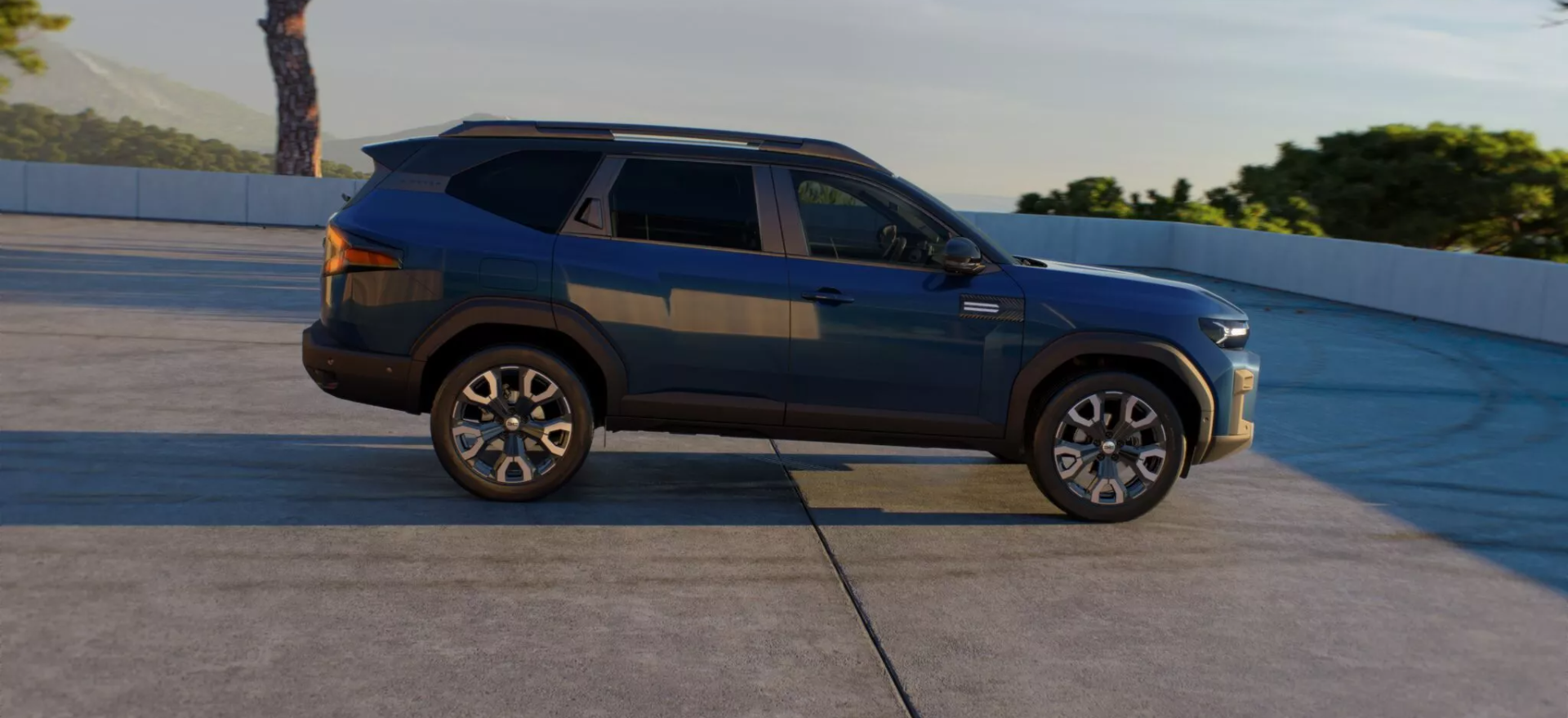 Imagini cu noua Dacia Bigster, produsă la uzina din Pitești. Este cel mai scump model al mărcii