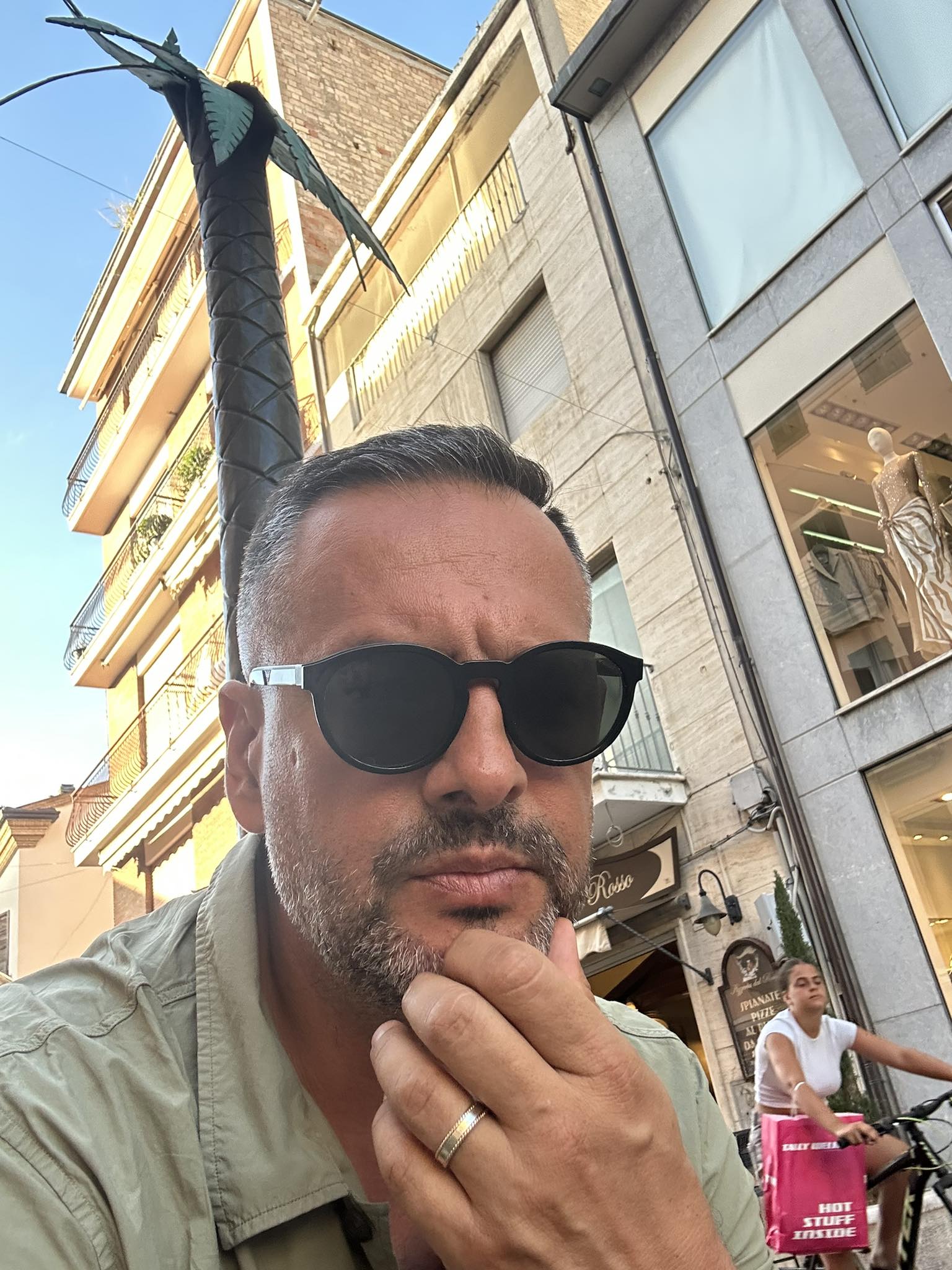 Câți bani a plătit Mădălin Ionescu în Grecia pentru o masă de patru persoane: „Nu exagerez. Țară care a devenit un miracol economic”