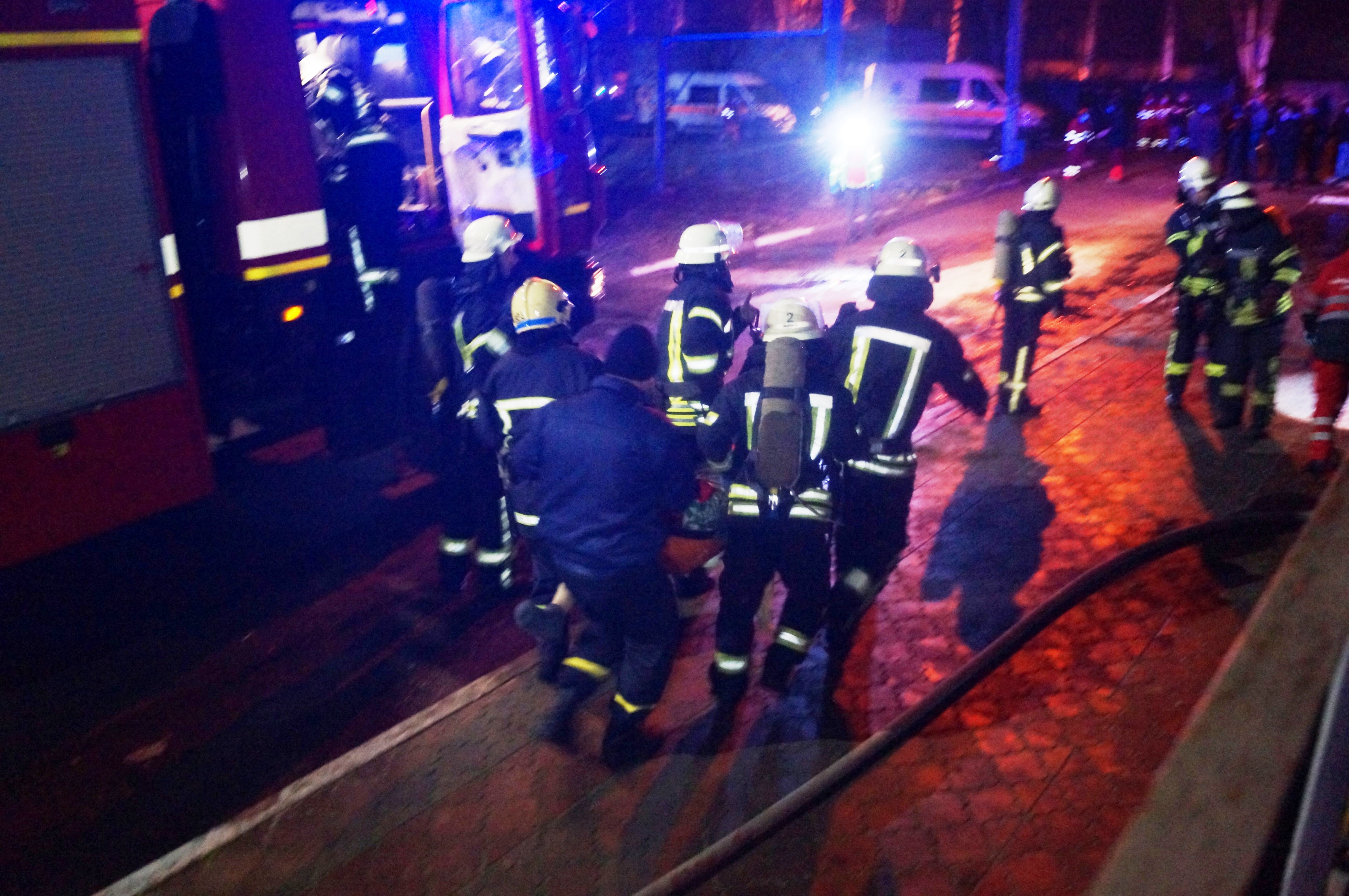 VIDEO | Incendiu la o secție ATI din Ucraina. Trei pacienți COVID și un medic au murit