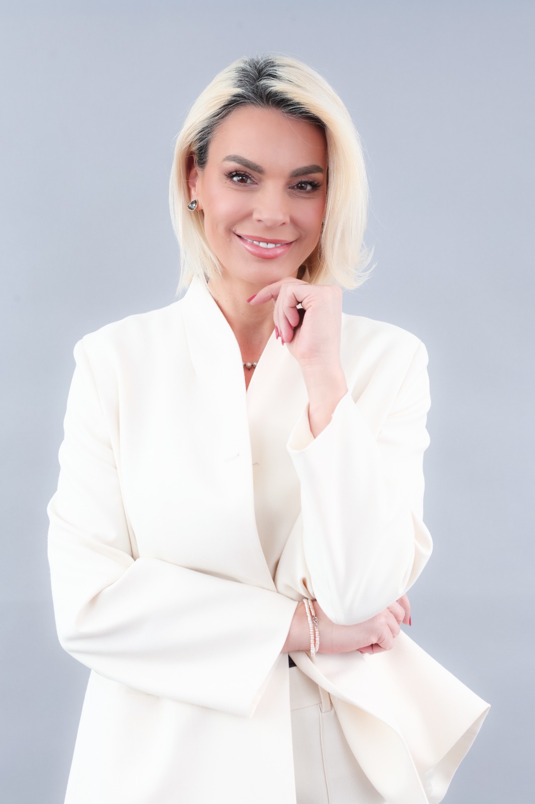 Cum poți să slăbești fără dietă. Sfaturile oferite de Anca Alungulesei, specialist în nutriție: „Relație sănătoasă cu propriul corp”