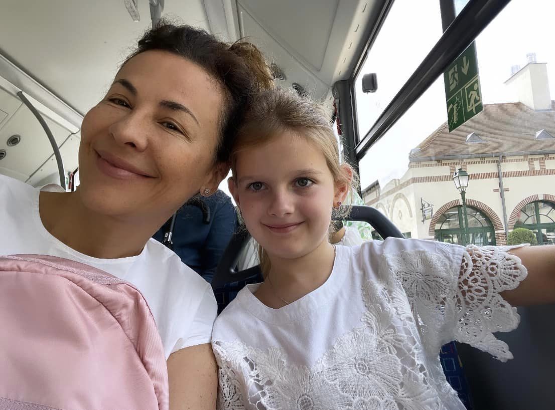 Imagine rară cu unicul băiat al lui Viorel Cataramă. Adina Alberts a fost criticată pentru gestul făcut față de fiul vitreg: „Nu are respect”