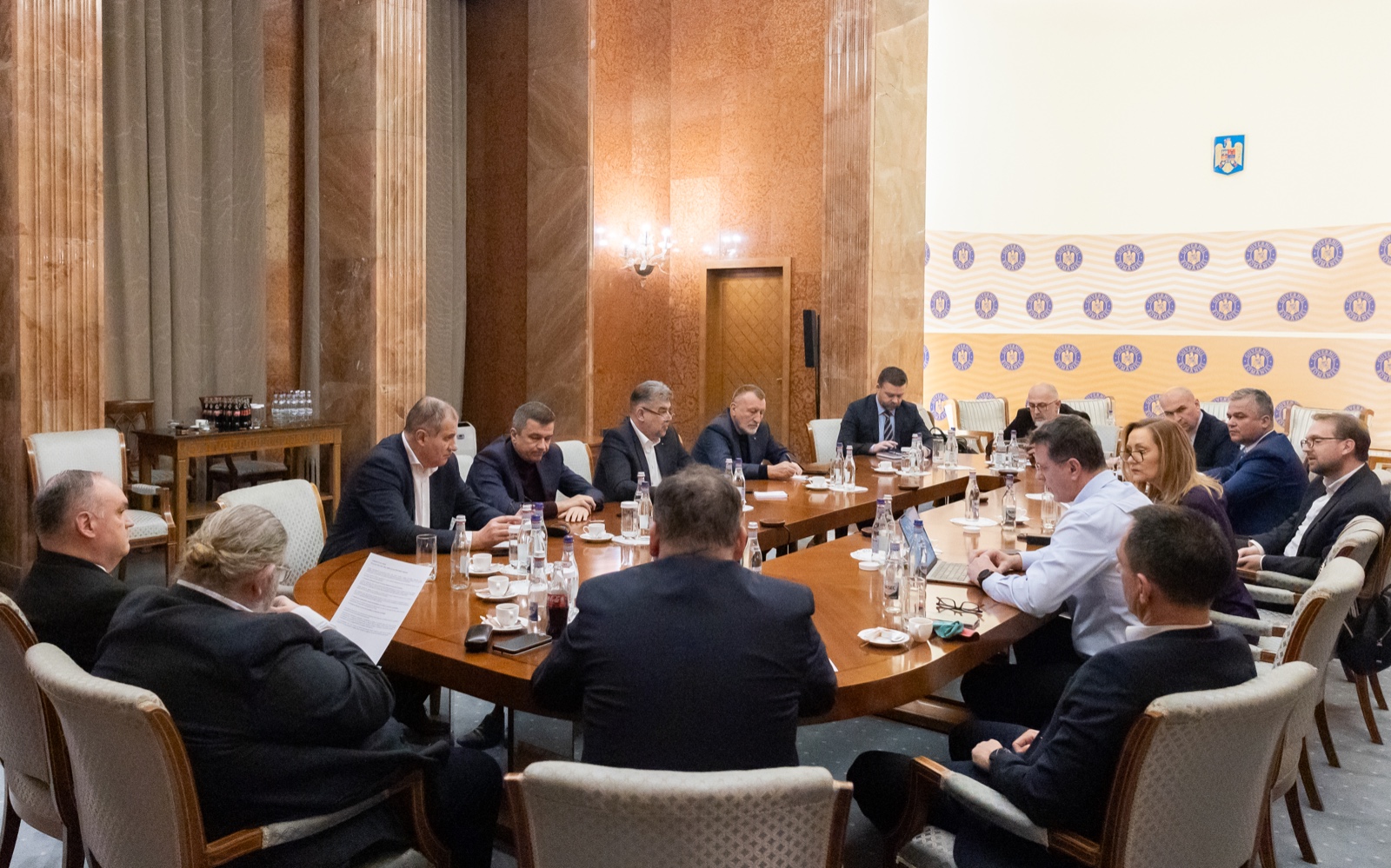 PSD, PNL, USR și UDMR, prima negociere pentru formarea viitorului Guvern: „Posibil candidat comun la alegerile prezidențiale”
