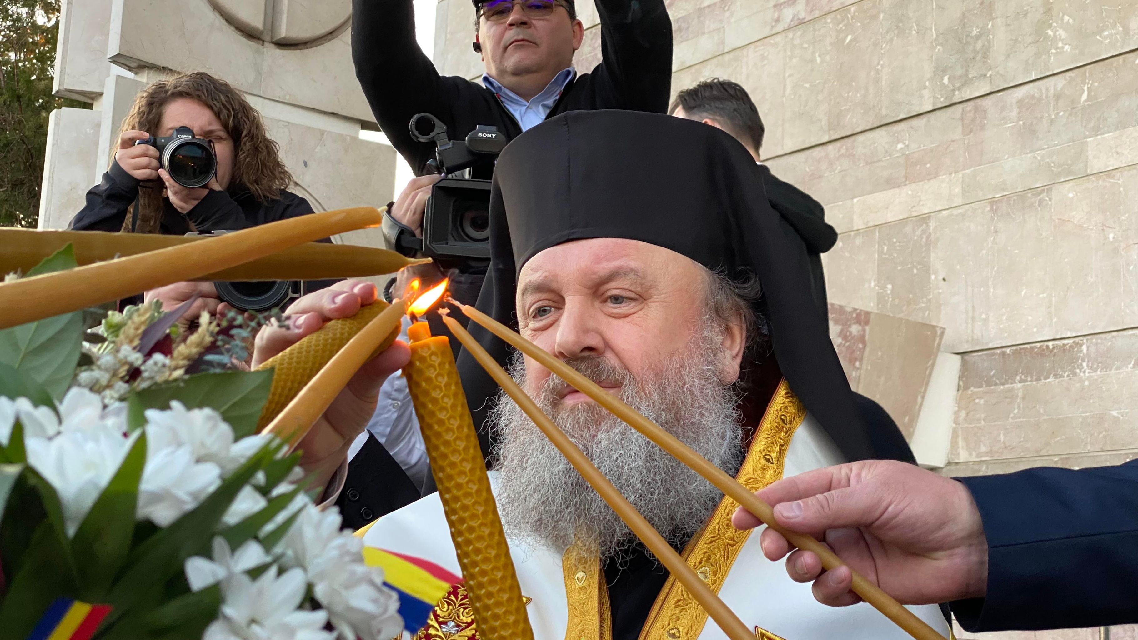 Hristos a înviat! Imagini de la liturghia de Înviere de la Patriarhia Română, oficiată de Preafericitul Daniel