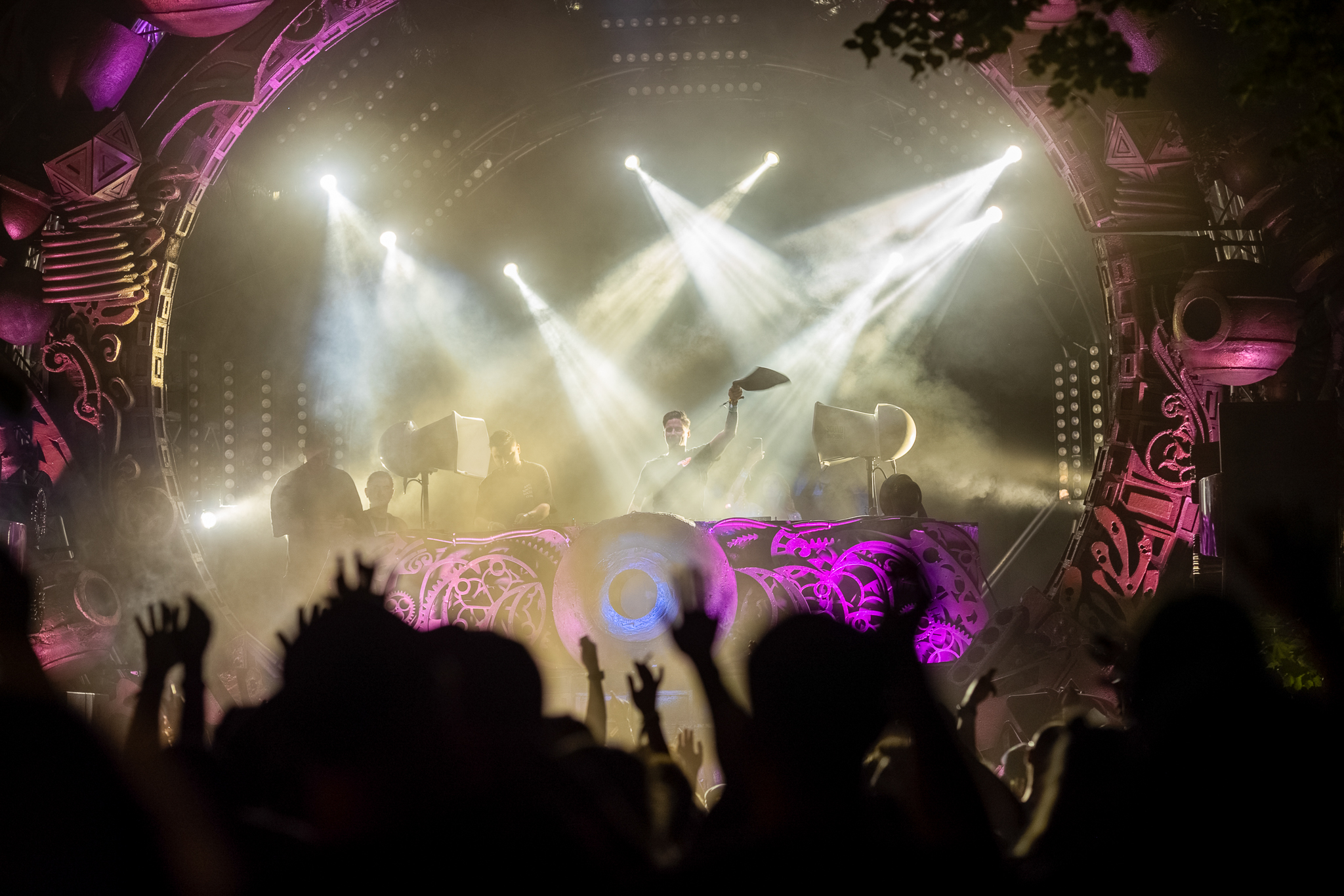Cum a fost în a doua zi de festival la UNTOLD 2022. Peste 90.000 de persoane au participat