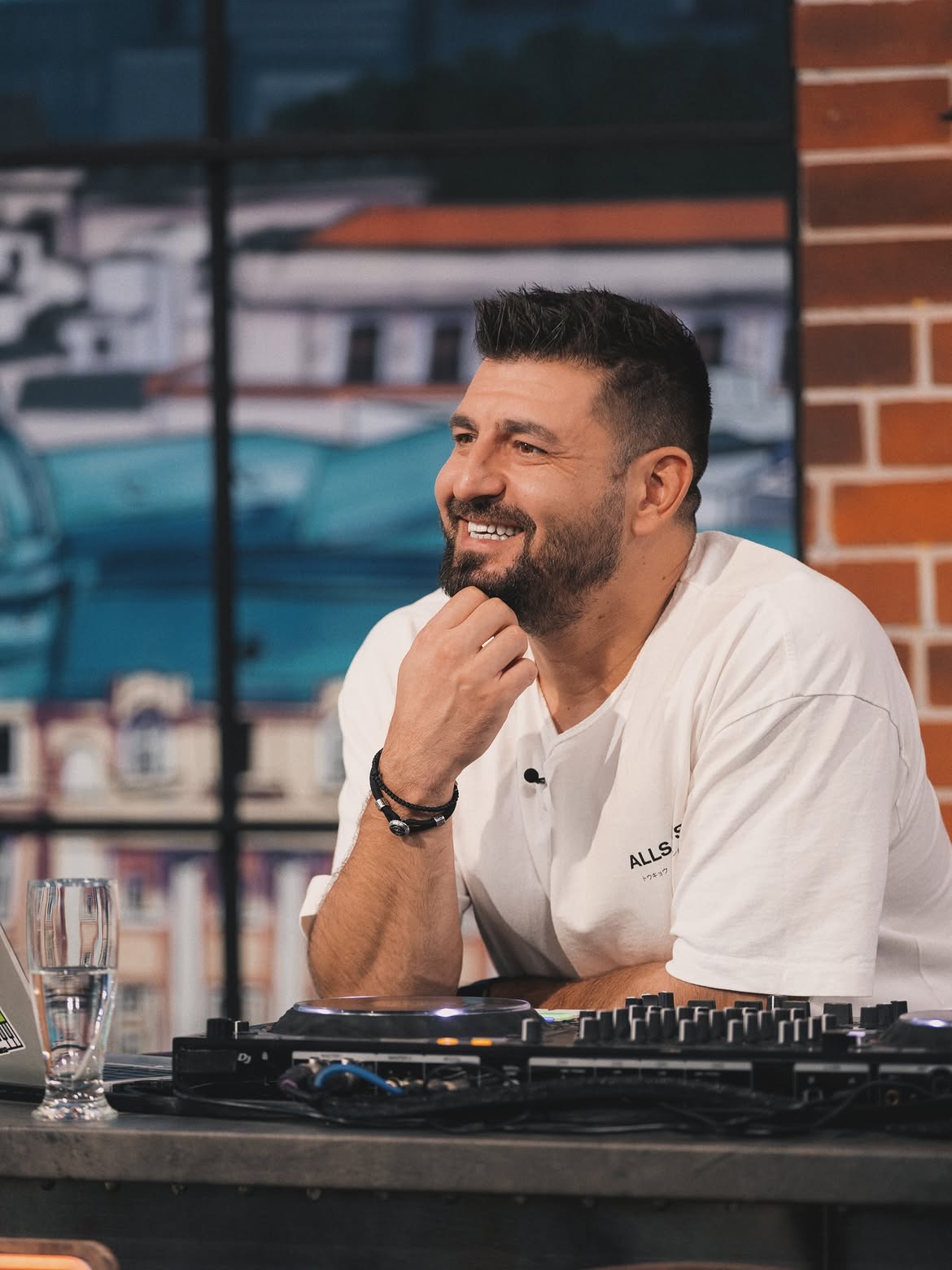 Ce spune Radu Ciucă despre relația cu Iuliana Pepene: „Nu există nimic senzațional”