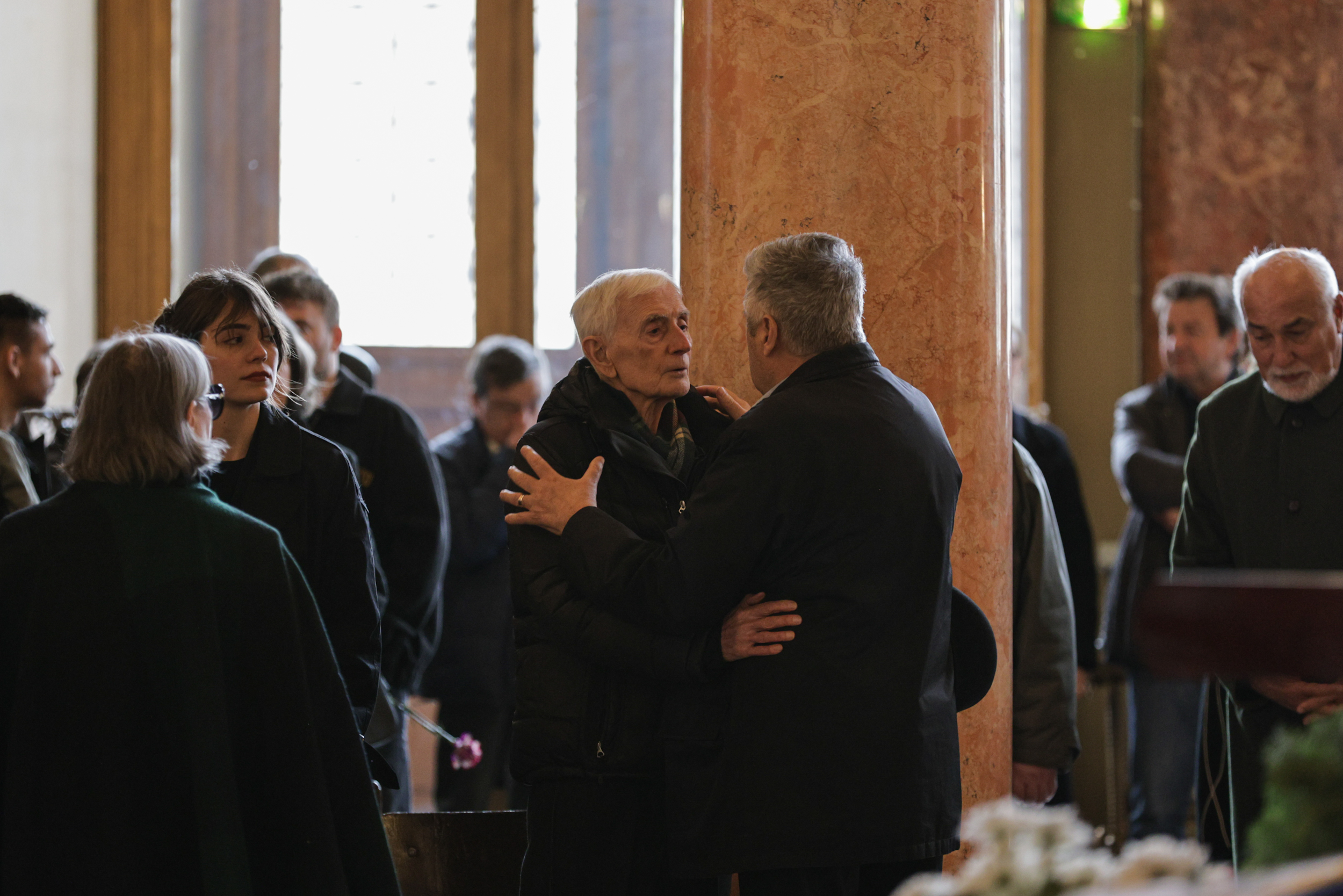 Ultim omagiu în memoria lui Nicolae Manolescu, luni, la Ateneul Român. Criticul literar va fi înmormântat la Râmnicu Vâlcea