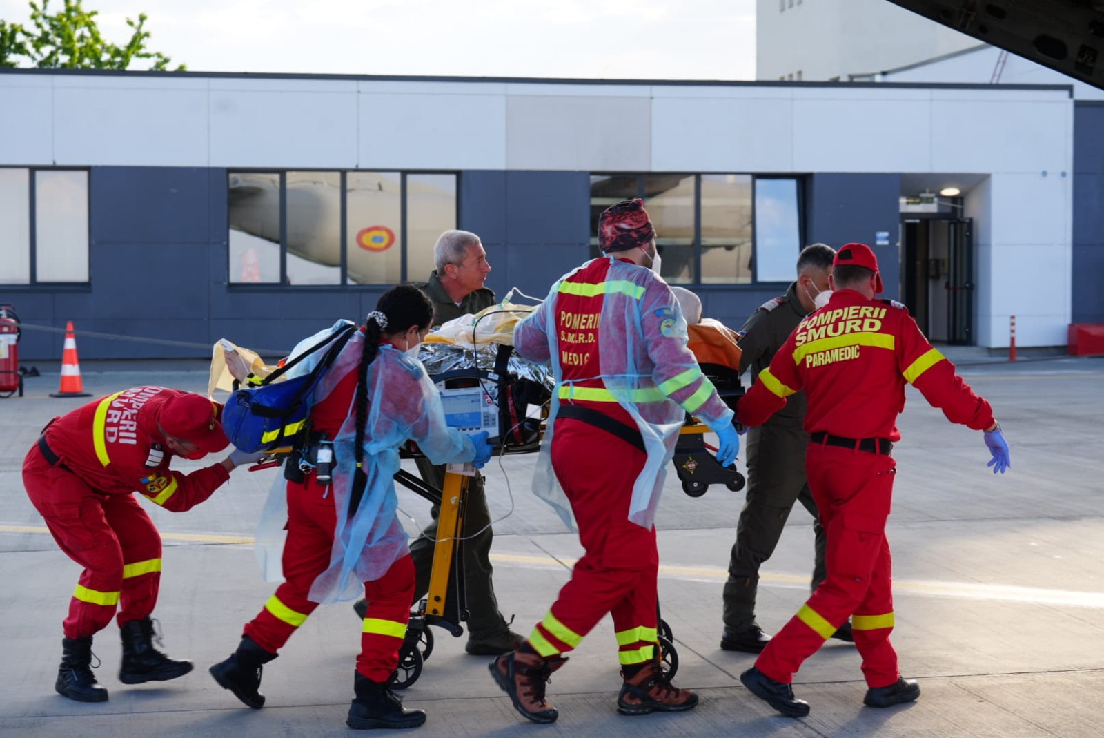 Explozie cu victime la o unitate militară din Botoșani: doi militari au fost răniți și vor fi duși în Belgia pentru îngrijiri medicale