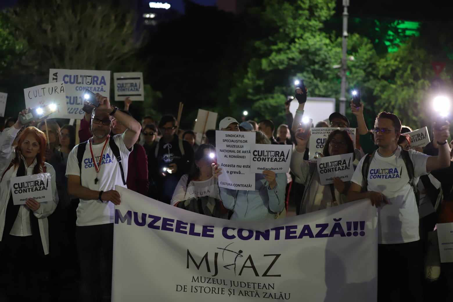 Noaptea Muzeelor 2024: protest al angajaților din muzee și biblioteci în seara evenimentului. Ce instituții sunt deschise la București