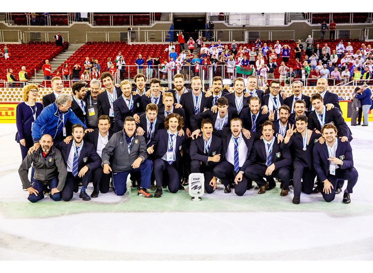 Marea Britanie și Italia au promovat în Grupa Mondială a Campionatului Mondial de hochei pe gheață. Calificare dramatică. Britanicii revin în elită după 24 de ani | FOTO&VIDEO