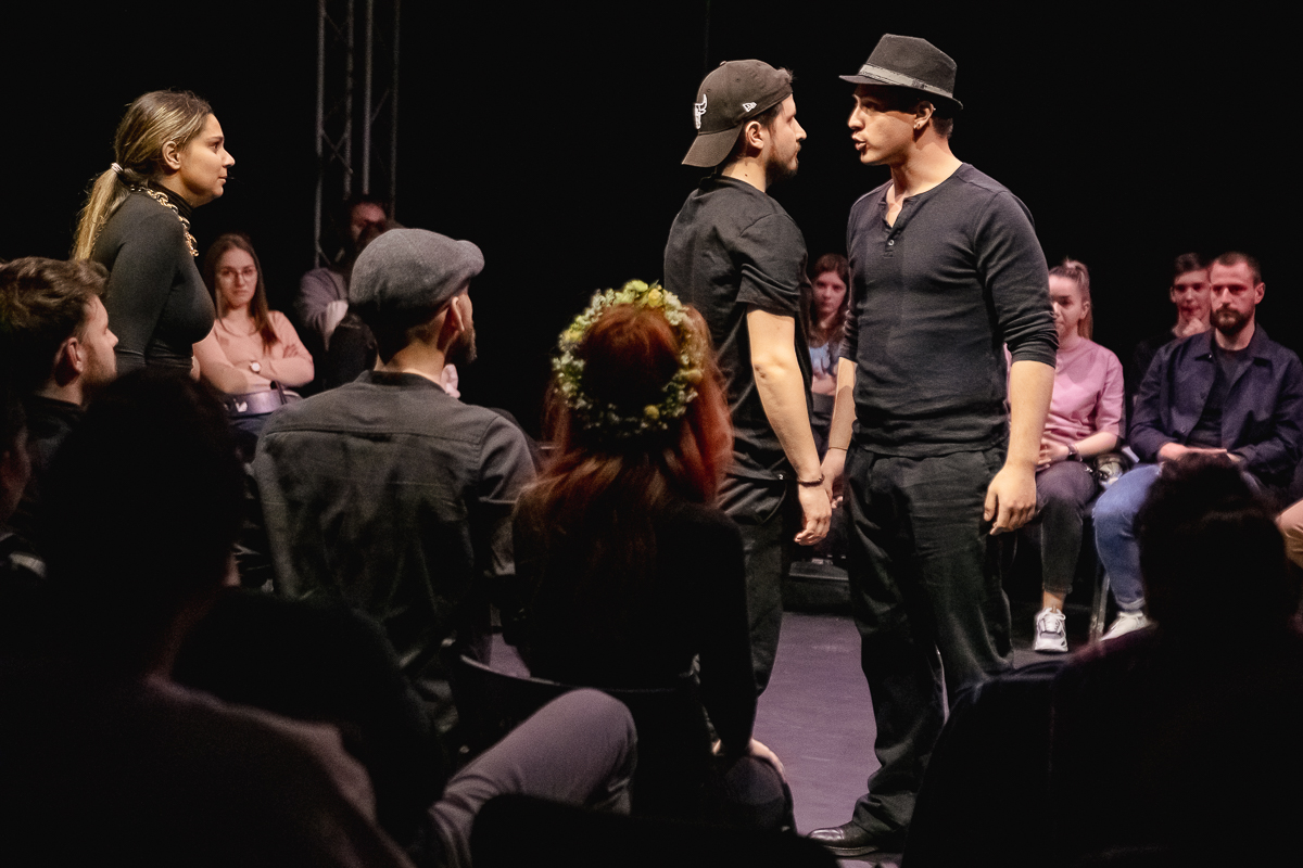 Studenții de la Teatru din București pun în scenă operele de la Bac. „Poți intra în contact cu romanul «Ion» nu doar dacă citești cele 600 de pagini”
