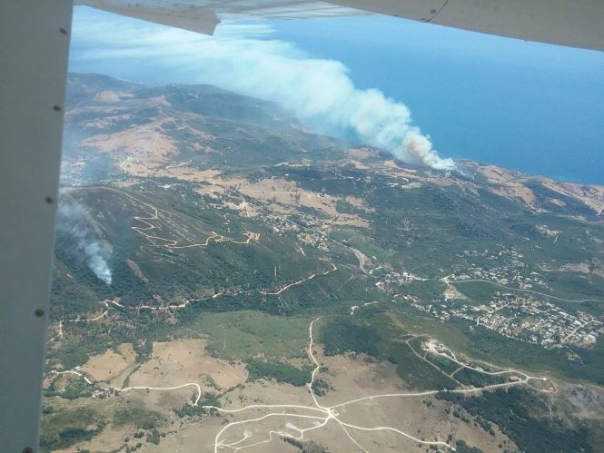 FOTO | Incendii de vegetaţie în Spania. Autoritățile intervin cu avioane și elicoptere de stingere