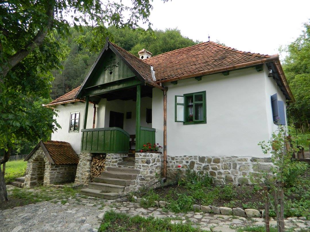 The New York Times a vizitat înainte de încoronare casa din Transilvania a regelui Charles, una dintre cele 56 de cabane, 12 case și 7 palate pe care acesta le deține