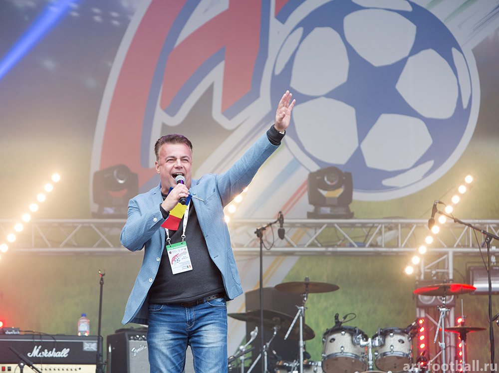 Pe ce loc a terminat naționala artiștilor fotbaliști la Campionatul Mondial - Moscova Art Football 2017. Temișan, Enache și Kamara au impresionat prin muzica lor / FOTO