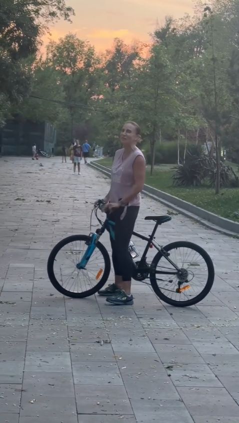 Adina Halas a învățat să meargă pe bicicletă la 46 de ani: „Primul pas nu trebuie să fie perfect”