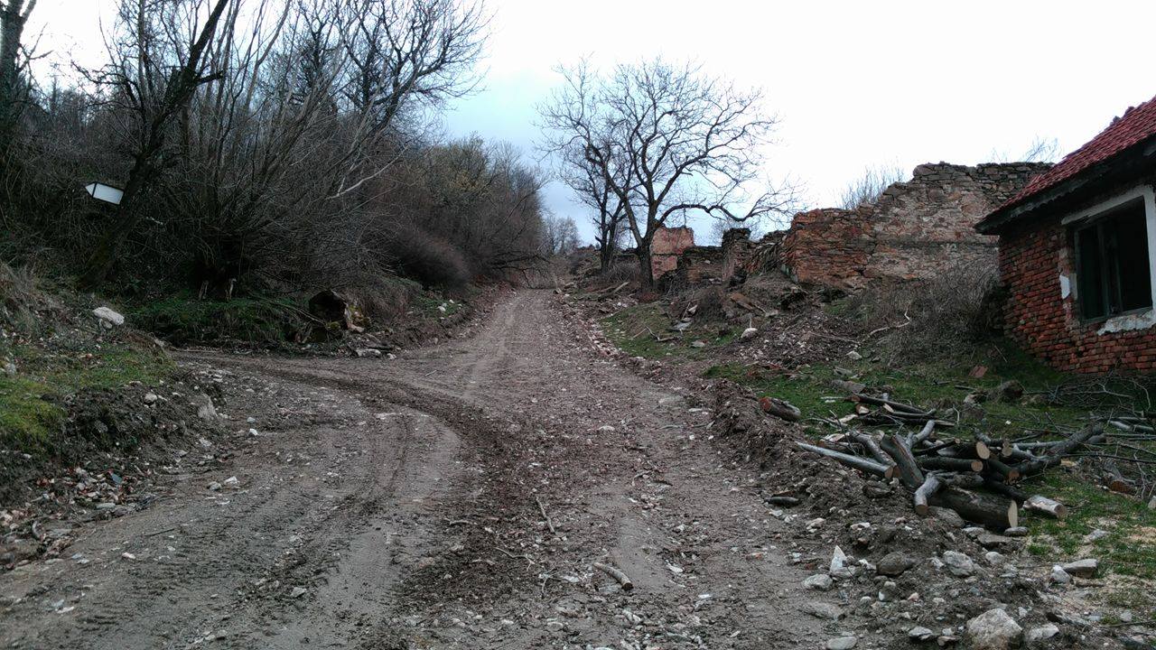 Lindenfeld, un sat fantomă din inima Semenicului, a devenit atracţie turistică! GALERIE FOTO