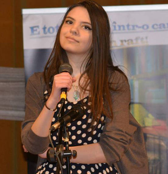 10 ani de la tragedia din Colectiv. „România e condamnată. Nu mai are vitalitate, vână, nu mai are simț civic”, spune medicul Ruxandra Geambaşu, care şi-a pierdut singurul copil în urma incendiului