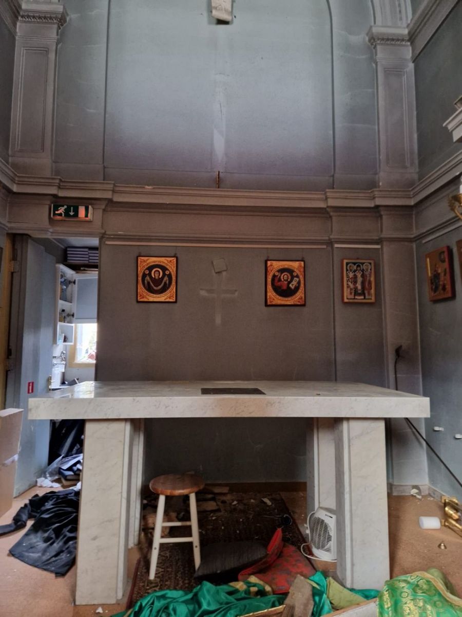 Biserica românească ortodoxă dintr-un orășel olandez a fost spartă și vandalizată, hoții au făcut ravagii: „Ne temem că vor reveni”